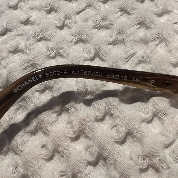 Authentic Chanel 5352 Polarized Tortoise Brown Chain Sunglasses - Picture 7 of 8